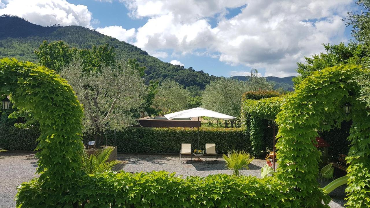 Salvia E Rosmarino - Affittacamere In Liguria Villanova d'Albenga Exteriör bild